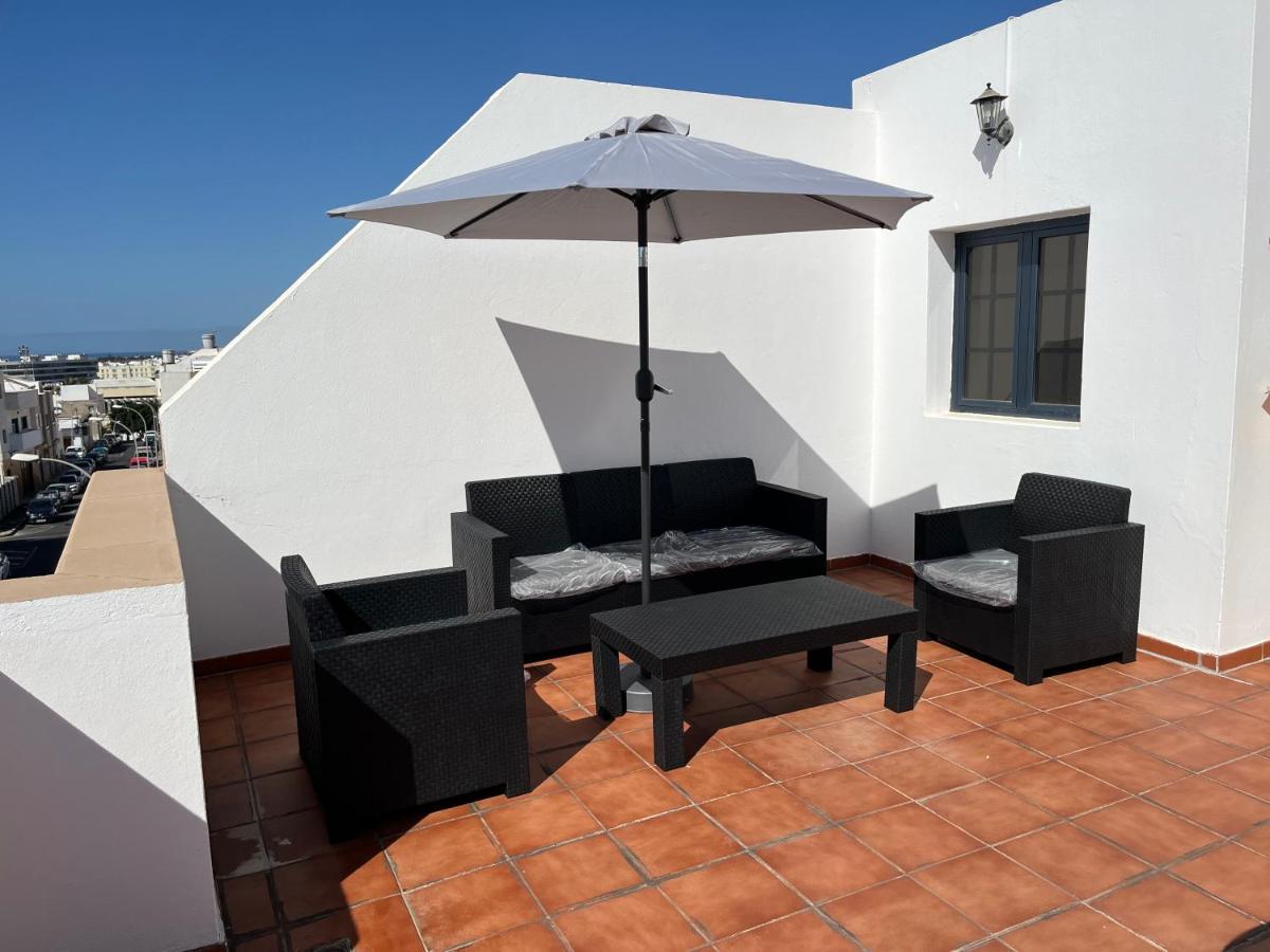 Atico Estacion Appartement Arrecife  Buitenkant foto